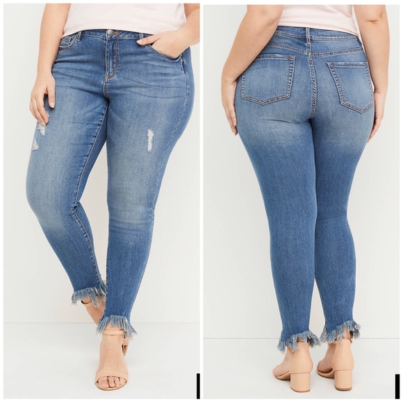 Lane Bryant Denim - NWT LANE BRYANT Skinny Jeans w/ Frayed Hem Size 28